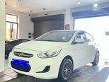 Hyundai Accent-2