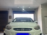 Hyundai Accent-1