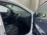 Hyundai Accent-12
