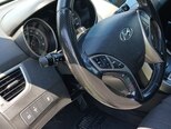 Hyundai Elantra-10