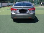 Hyundai Elantra-8