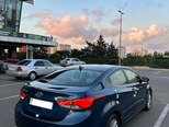 Hyundai Elantra-7