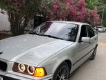 BMW 320-3