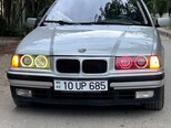 BMW 320-1