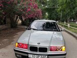 BMW 320-2