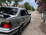 BMW 320-7