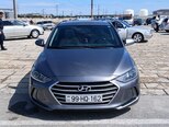 Hyundai Elantra-1