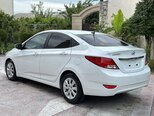 Hyundai Accent-4