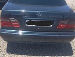 Mercedes E 200-2