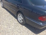 Mercedes E 200-3