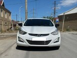 Hyundai Elantra-1