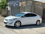Hyundai Elantra-4