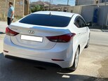 Hyundai Elantra-7