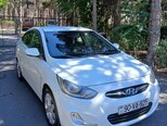 Hyundai Accent-2
