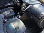Hyundai Accent-8