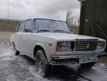 LADA (VAZ) 2107-1
