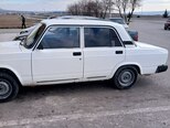 LADA (VAZ) 2107-2
