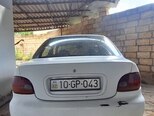 Hyundai Accent-5