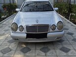 Mercedes E 280-1