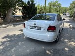 Volkswagen Polo-4