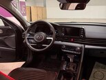 Hyundai Elantra-9