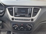 Hyundai Accent-9