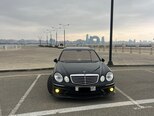 Mercedes E 350-1