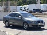 Volkswagen Passat-1