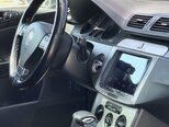 Volkswagen Passat-16