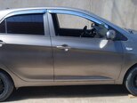 Kia Picanto-10