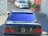 Mercedes E 320-3