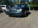 Mercedes E 200-1