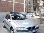 Opel Vectra-1