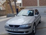 Opel Vectra-2