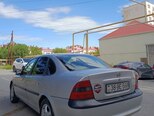Opel Vectra-6