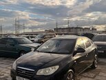 Hyundai Elantra-1