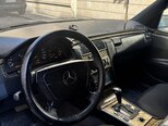 Mercedes E 230-11