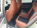 Toyota Prius-8