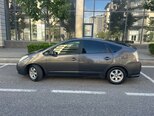 Toyota Prius-5