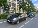 Toyota Prius-3