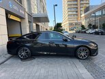 Lexus ES 300h-13