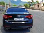 Hyundai Sonata-2