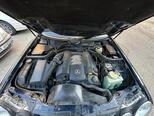Mercedes E 240-7