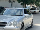 Mercedes E 240-3
