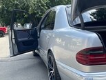 Mercedes E 240-12