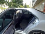 Mercedes E 240-16