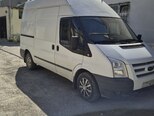 Ford Transit-7