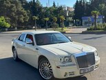Chrysler 300C-2