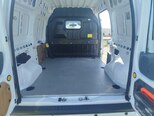 Ford Transit Connect-11