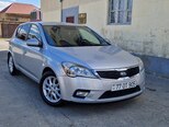 Kia Ceed-12